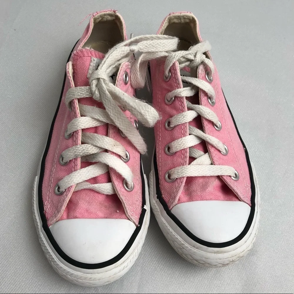 Converse All Star pink low top sneakers 13.5